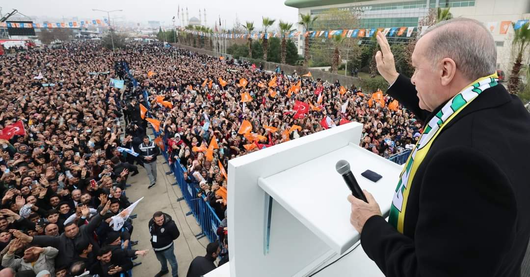 Cumhurbaşkanı Erdoğan 13 İlçe Başkan Adayını Açıkladı 