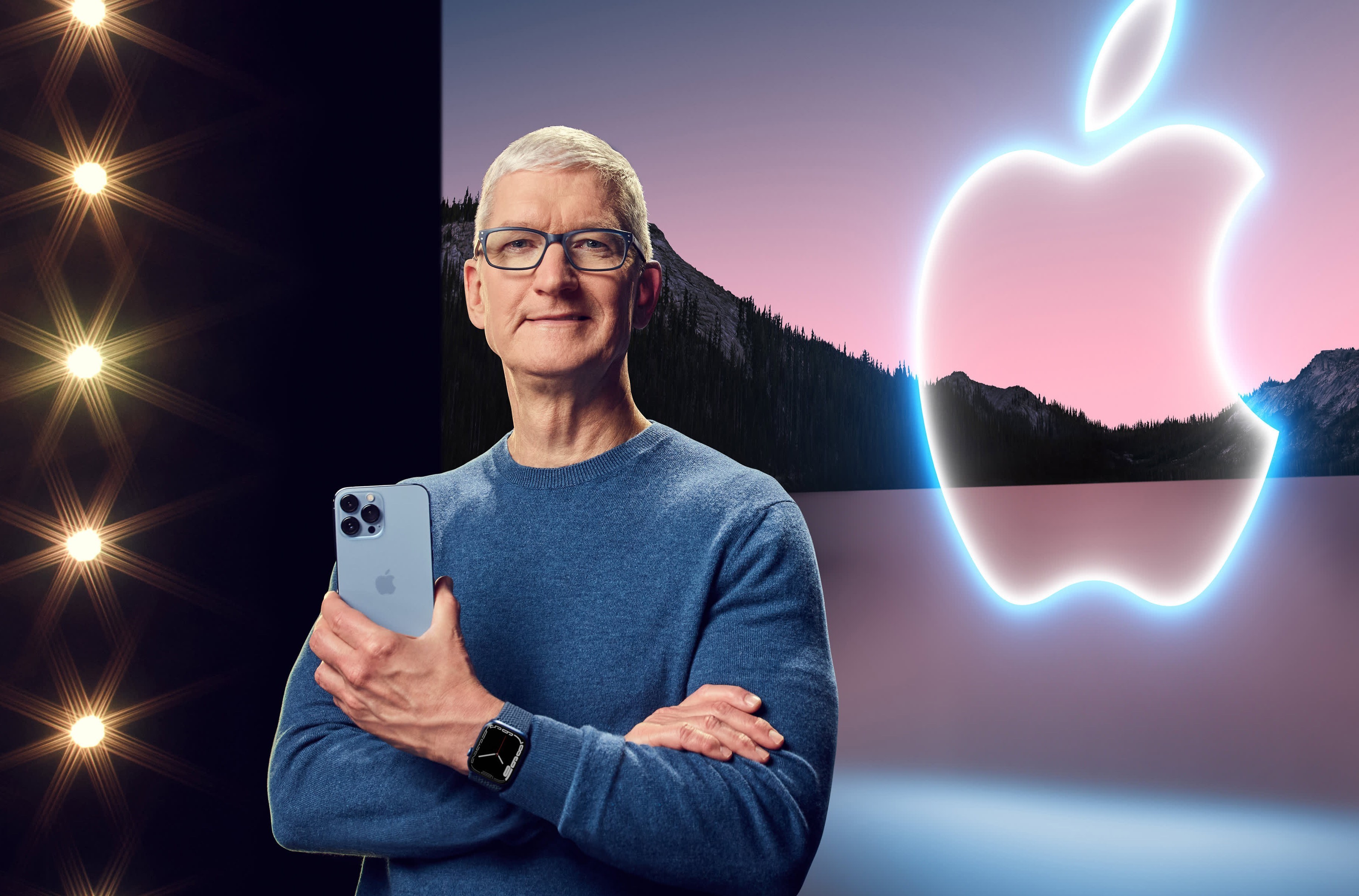 Apple CEO'su Tim Cook, RAM ve SSD Maliyet Artışlarını Değerlendirdi
