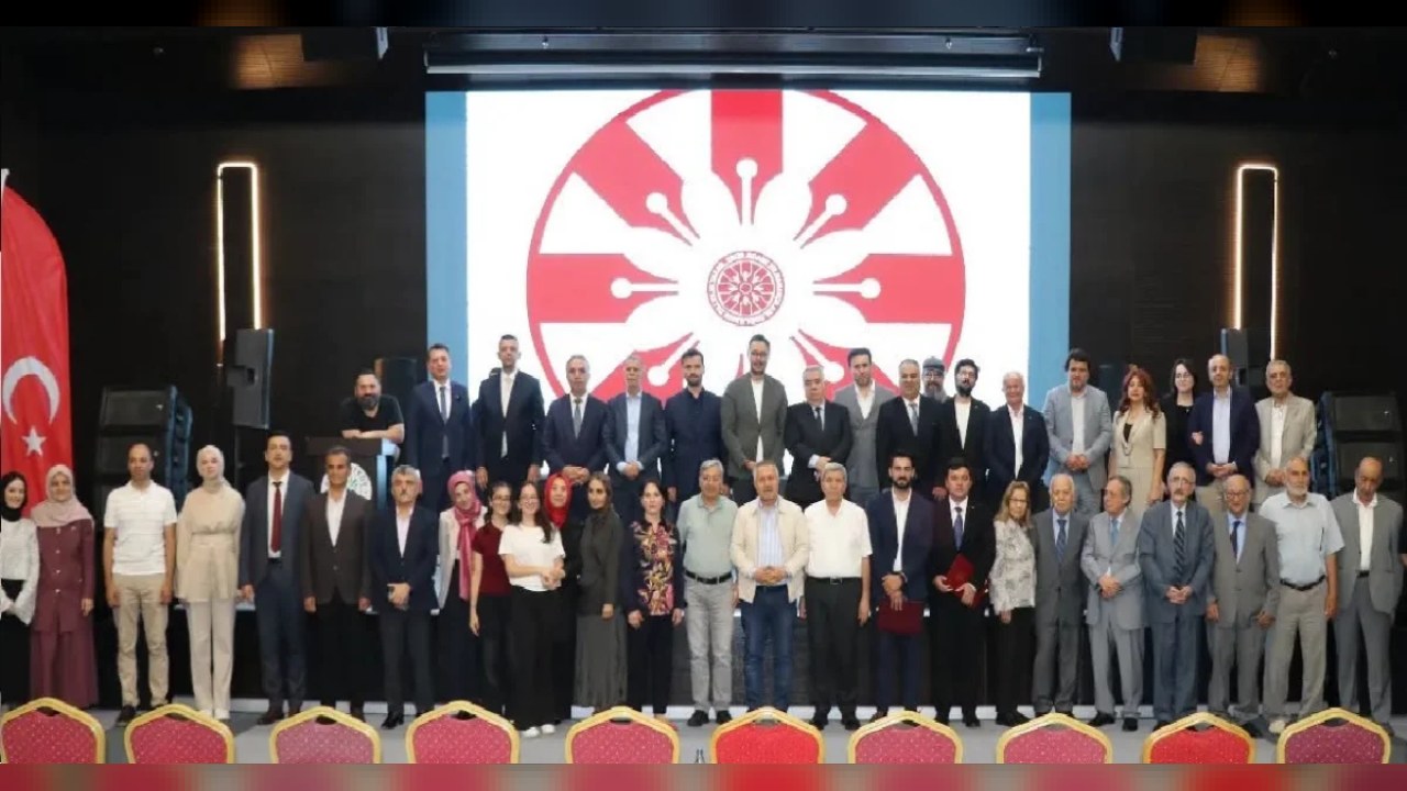 TYB 45. Ödül Töreninde 30 Kategoride Türkçe ve Kültüre Katkı Sağlayan İsimler Onurlandırıldı