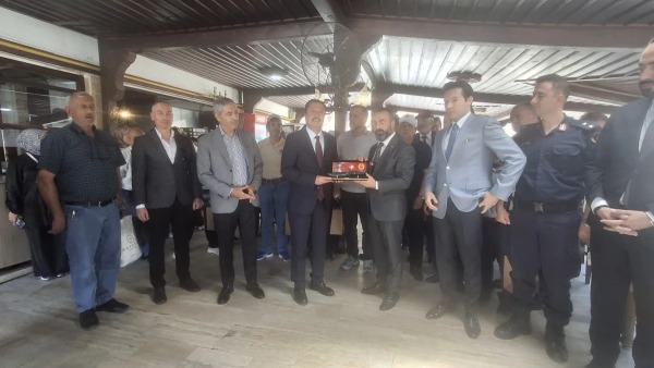 Beypazarı'nda Babalar Günü programında şehit aileleri ve gaziler onurlandırıldı