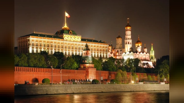 Kremlin, akaryakıt fiyatlarının serbestleşmesi ve Putin-Lukaşenko görüşmesi hazırlığını duyurdu