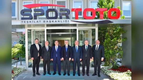 Giresun’a 433,40 m² Gençlik Merkezi ve 1.477,84 m² Yarı Olimpik Yüzme Havuzu Yatırımı