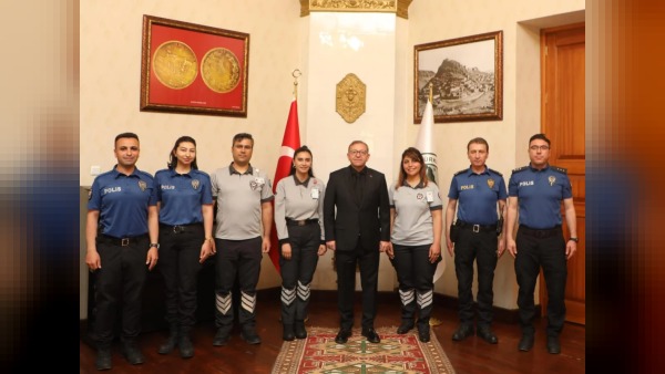 Vali Polat, Özel Güvenlik Haftası'nda görev yapan personelin çalışmalarını değerlendirdi
