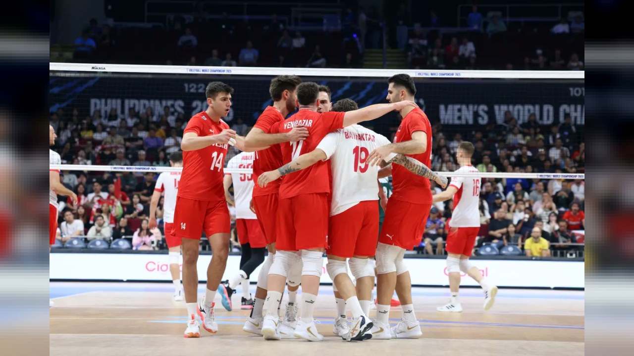 A Milli Erkek Voleybol Takımı, 2026 FIVB Milletler Ligi'nde 9. sıraya yükseldi