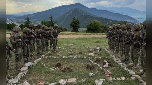 Eğirdir Dağ Komando Okulu’nda 11. Dönem Subay Temel Eğitimi Tatbikatı Başarıyla Sonuçlandı
