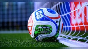 Kanada, 1-0 galibiyetle Dünya Kupası'nda son 16 turuna yükselen ilk takım oldu