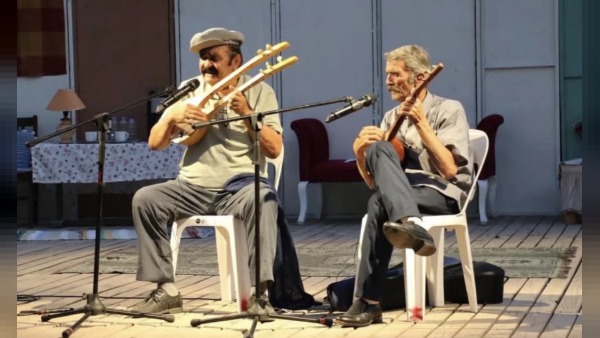 Osman Kırca'ya Kaş'ta 27. Uluslararası Likya Festivali'nde ödül verildi