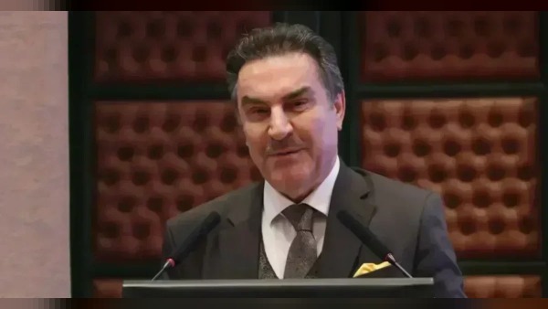 Prof. Dr. Zakir Avşar, AK Parti'nin İstişare Kültürünü ve Kurumsal Sürekliliğini Değerlendirdi