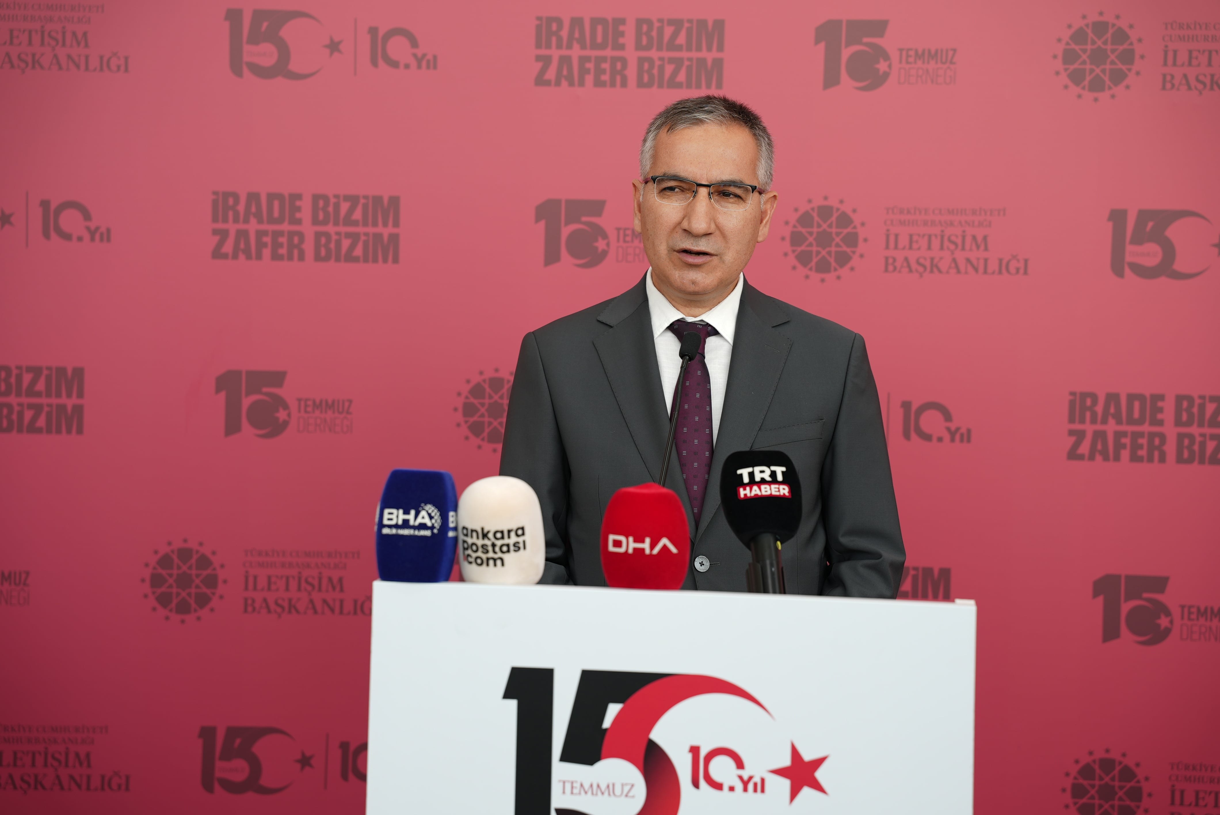 Ankara’da “Hafıza ve Hatıra: 15 Temmuz” fotoğraf sergisi açıldı 4